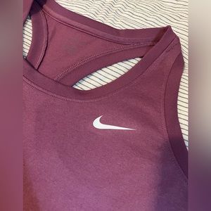 Nike Dry Fit Womens razorback tank fuschia XL new